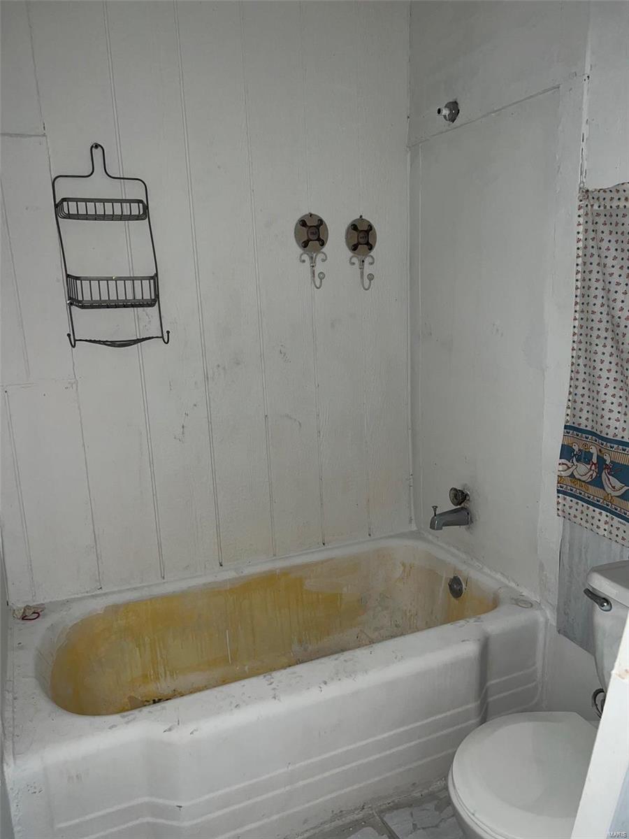 515 Thorngate Road Granite City, IL 62040 - Photo 8 of 10 Gallery Image 8