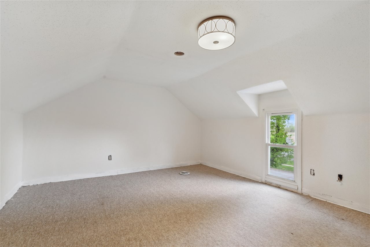 207 2nd Avenue Keystone, IA 52249 - Photo 19 of 25 Gallery Image 19