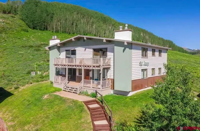 $699,000 | 755 Gothic Road, Unit 2, Crested Butte, CO 81225