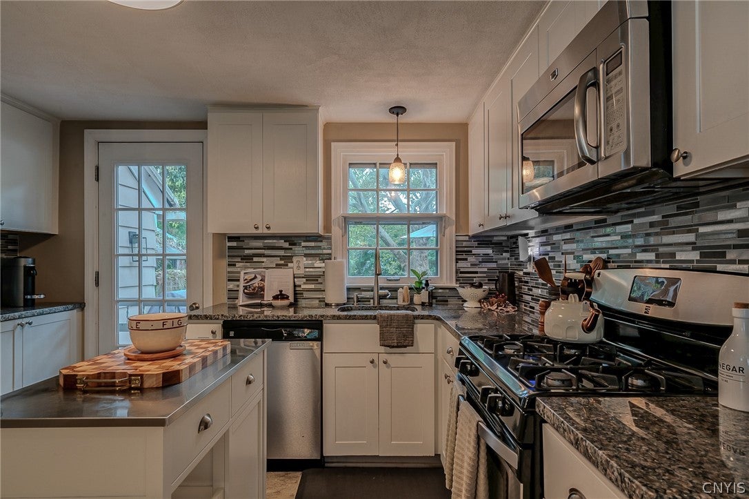 304 Meadow Road Syracuse, NY 13219 - Photo 25 of 49 Gallery Image 25