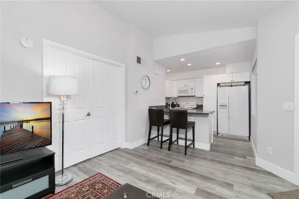 $2,800 | 3500 South Greenville Street, Unit B2, Santa Ana, CA 92704