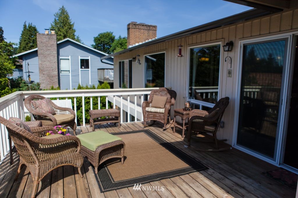 1813 Kennewick Circle Southeast Renton, WA 98055 - Photo 21 of 25
