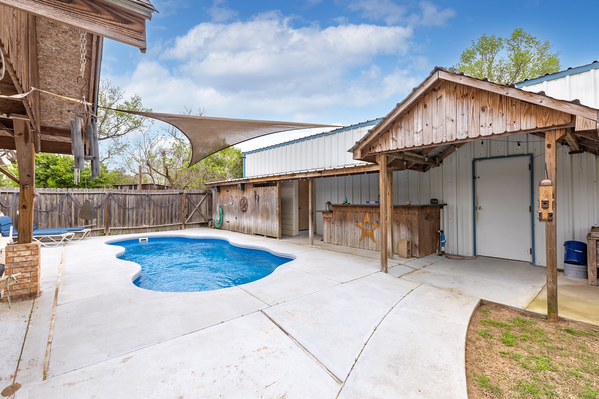 53 County Road 147 Liberty, TX 77575 - Photo 34 of 48
