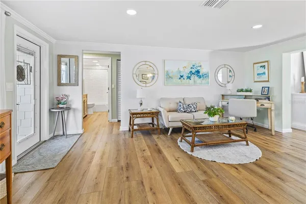 $685,000 | 3122 Regatta Circle, Sarasota, FL 34231