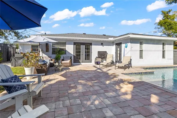 $685,000 | 3122 Regatta Circle, Sarasota, FL 34231