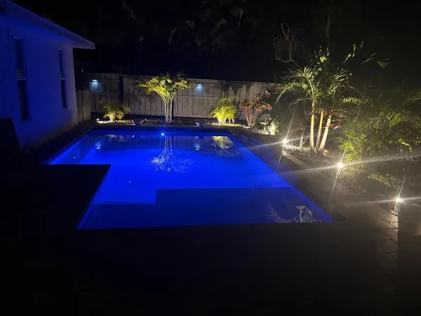 $685,000 | 3122 Regatta Circle, Sarasota, FL 34231