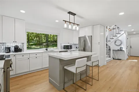 $999,000 | 61 Cliffside Lane, Mount Kisco, NY 10549