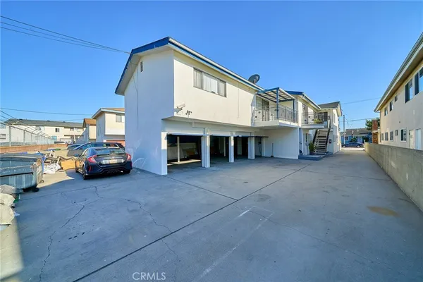 $2,200 | 1639 West 218th Street, Unit 3, Torrance, CA 90501