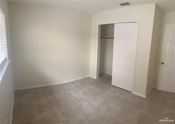 $2,100 | 3503 Santa Idalia Circle, Mission, TX 78572