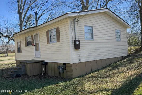 $40,000 | 838 1st Street Northwest, Magee, MS 39111