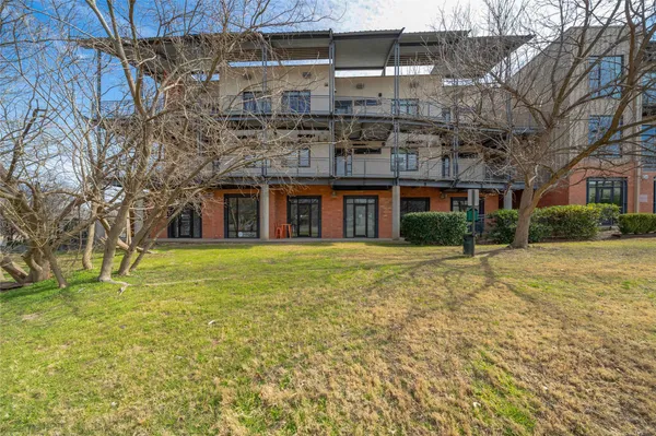 $3,000 | 2525 South Lamar Boulevard, Unit 304, Austin, TX 78704