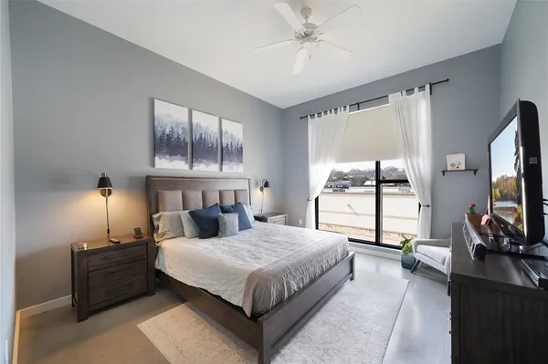 $3,000 | 2525 South Lamar Boulevard, Unit 304, Austin, TX 78704