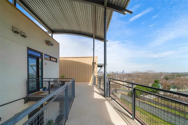 $3,000 | 2525 South Lamar Boulevard, Unit 304, Austin, TX 78704