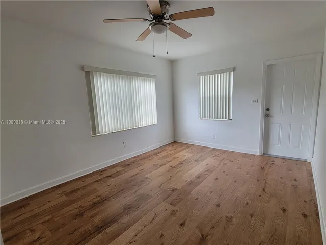 $2,850 | 3433 Southwest 12th Street, Unit UPSTAIRS, Miami, FL 33135