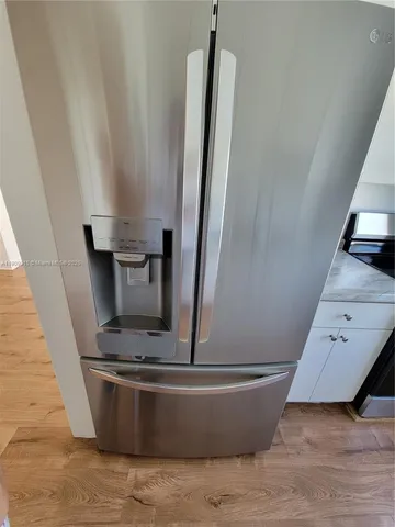 $2,850 | 3433 Southwest 12th Street, Unit UPSTAIRS, Miami, FL 33135