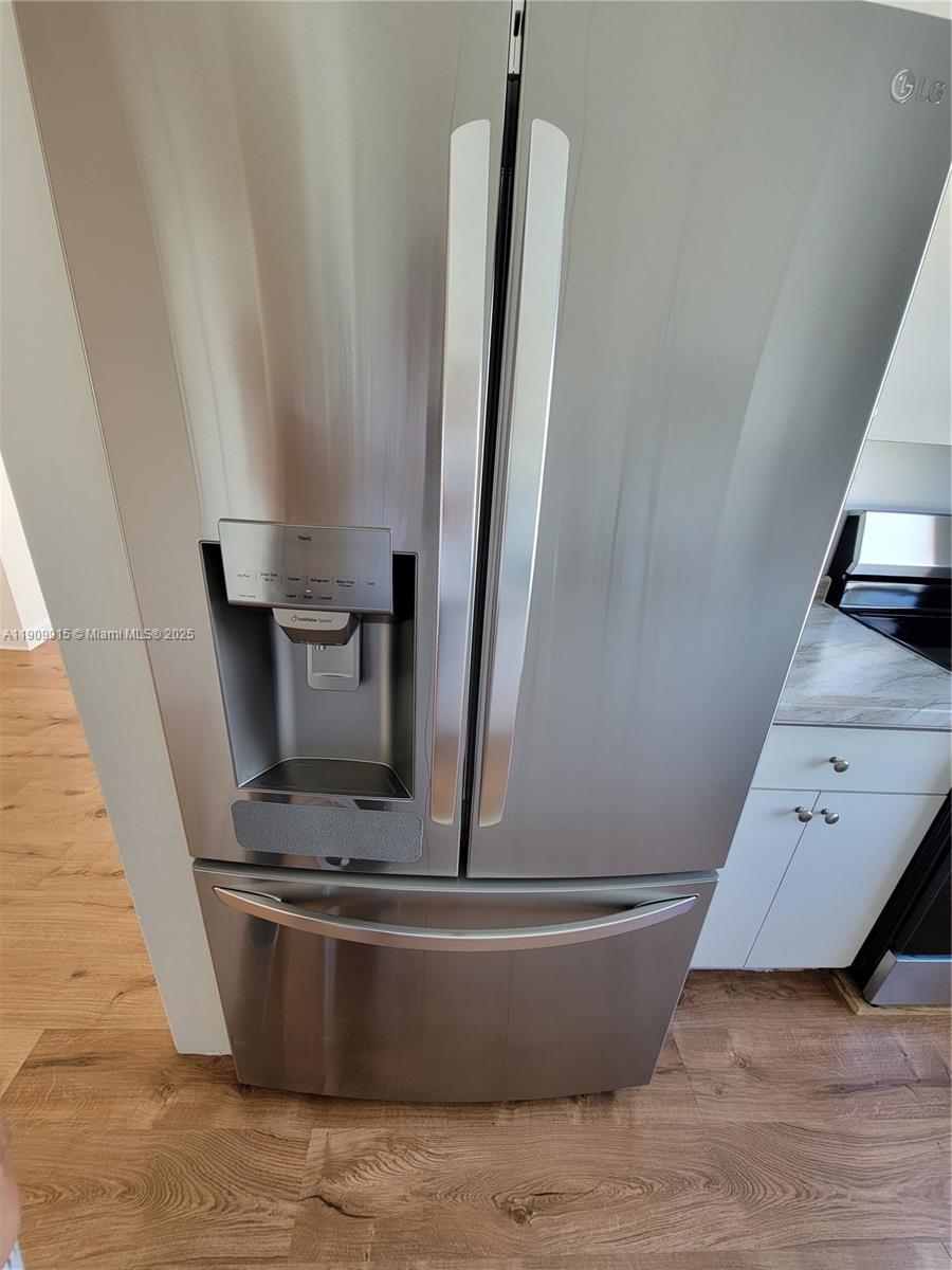 3433 Southwest 12th Street, Unit UPSTAIRS Miami, FL 33135 - Photo 10 of 23