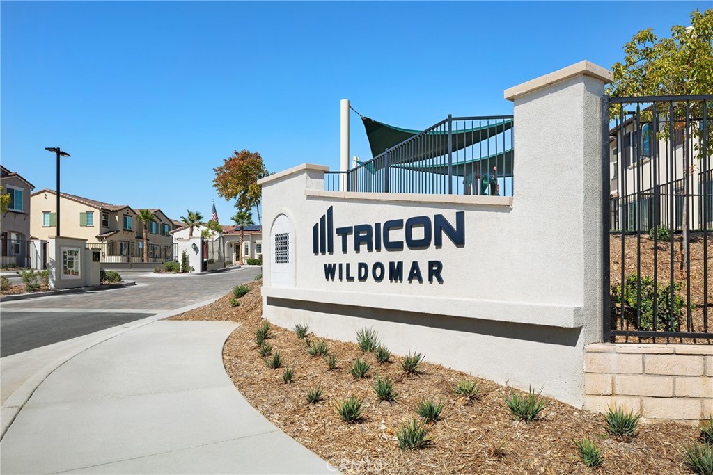 36567 Pepino Court Wildomar, CA 92595 - Photo 26 of 31 a sign that is on the side of a building