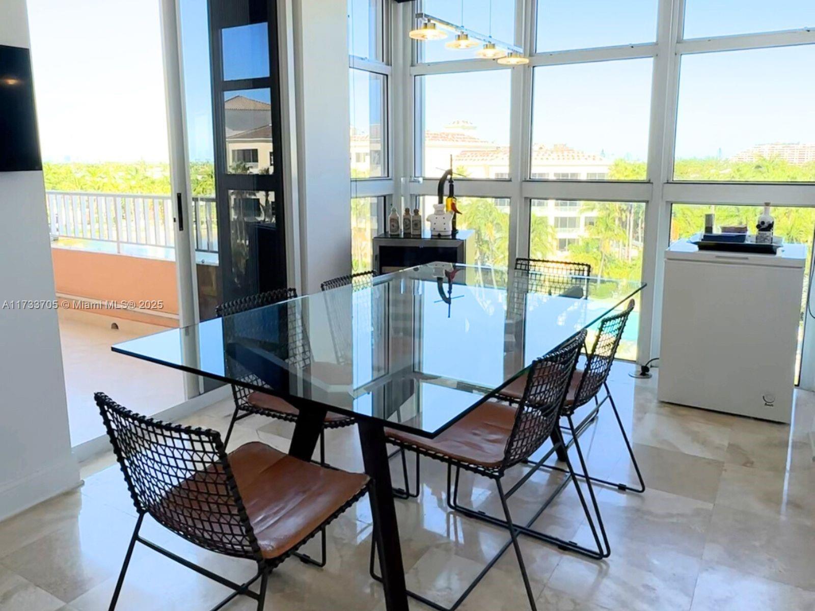 741 Crandon Boulevard, Unit PH4 Key Biscayne, FL 33149 - Photo 8 of 29