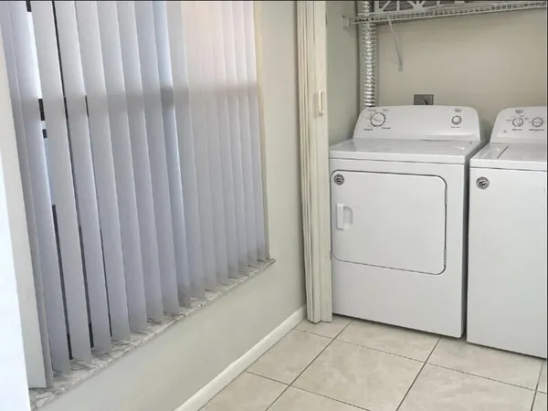 $2,150 | 6531 Southeast Federal Highway, Unit E205, Stuart, FL 34997