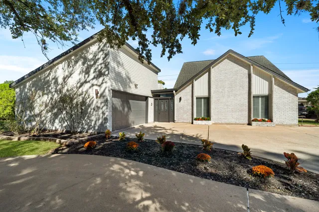 $515,000 | 722 Merrick Drive, Sugar Land, TX 77478