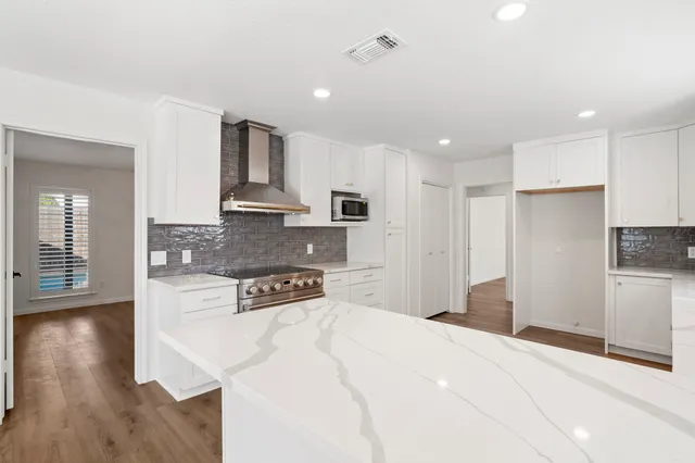 $515,000 | 722 Merrick Drive, Sugar Land, TX 77478