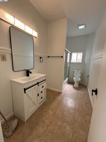 $795,000 | 905-907 Alice Street, Oakland, CA 94607