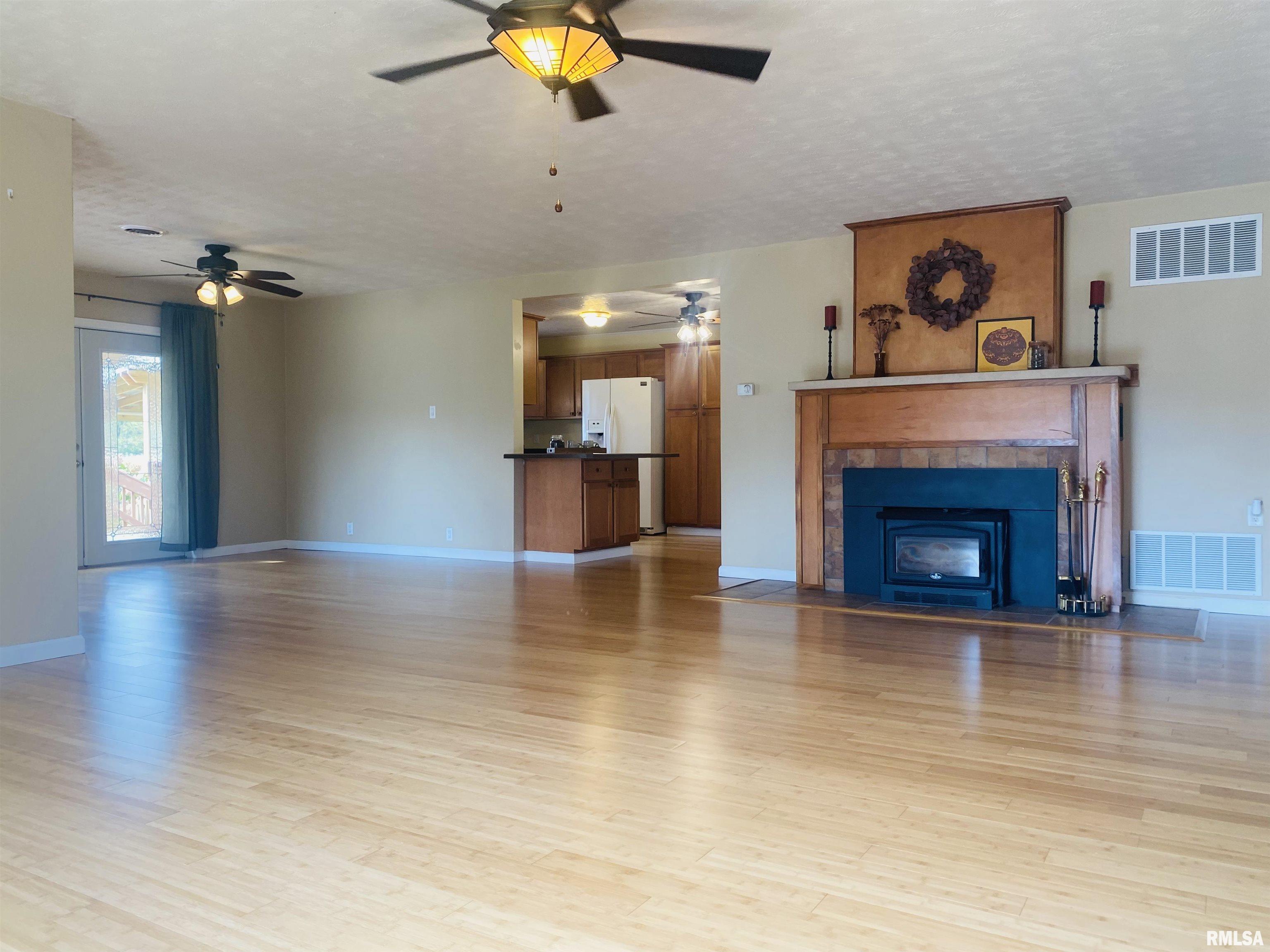 3599 Olive Branch Road Mounds, IL 62964 - Photo 8 of 43