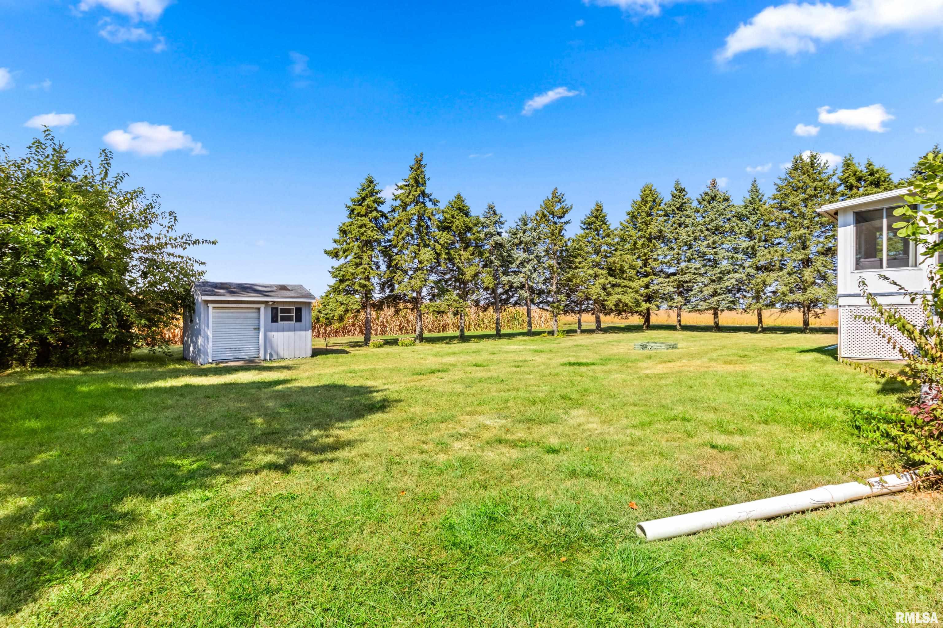 10237 Arrow Road Tremont, IL 61568 - Photo 4 of 43