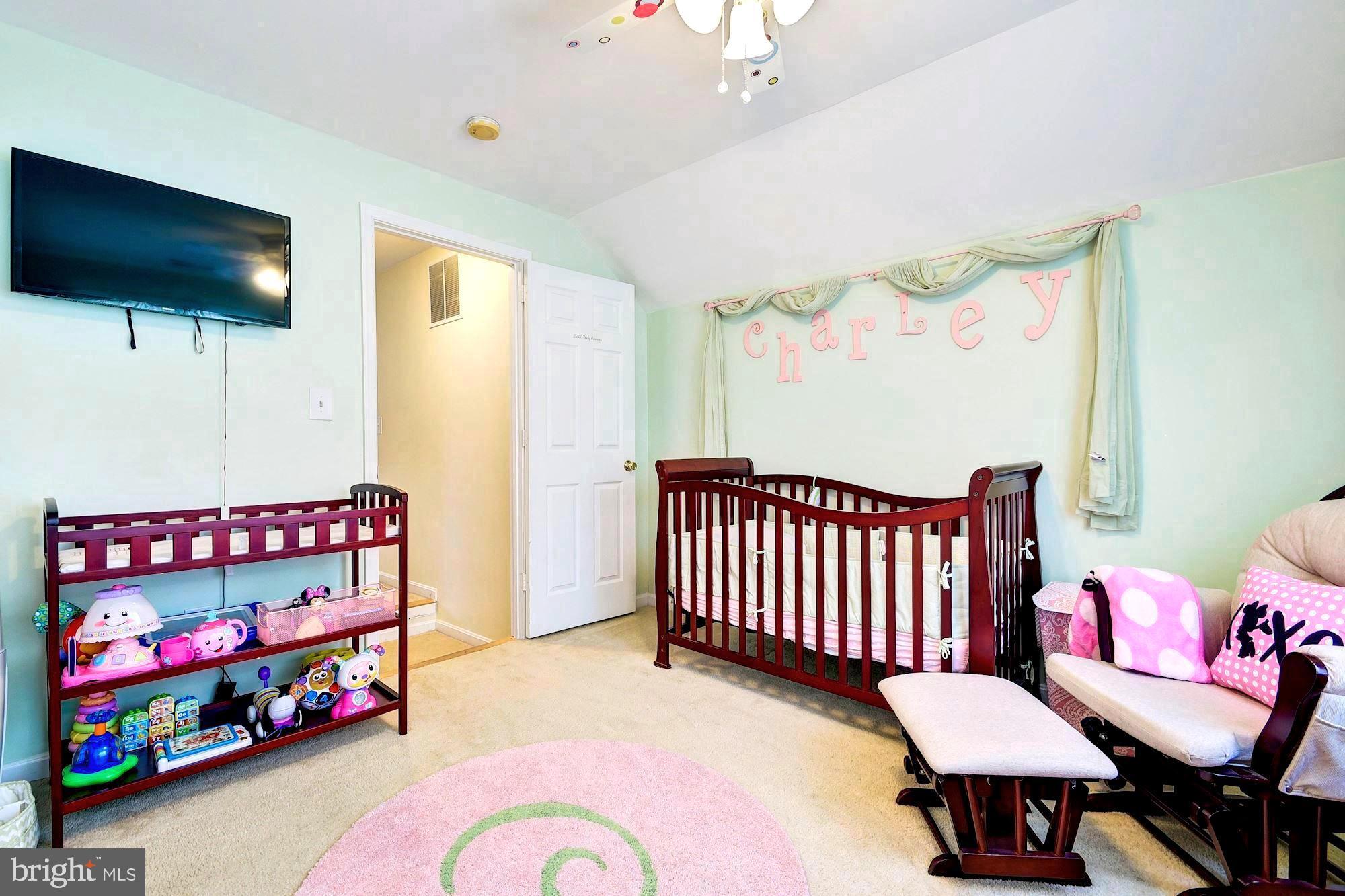 3936 Rolling Rd. Baltimore, MD 21208 - Photo 18 of 27