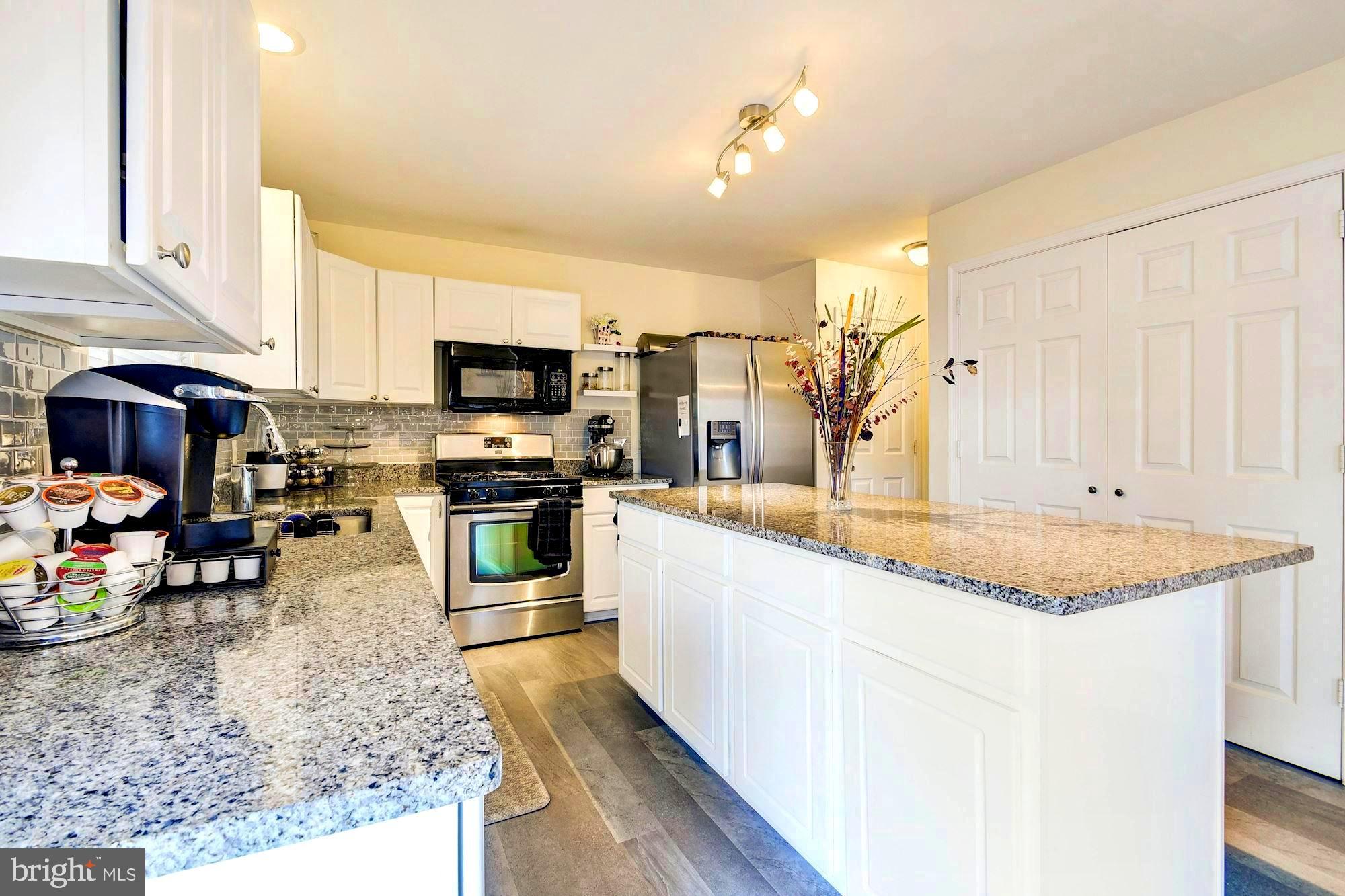 3936 Rolling Rd. Baltimore, MD 21208 - Photo 6 of 27