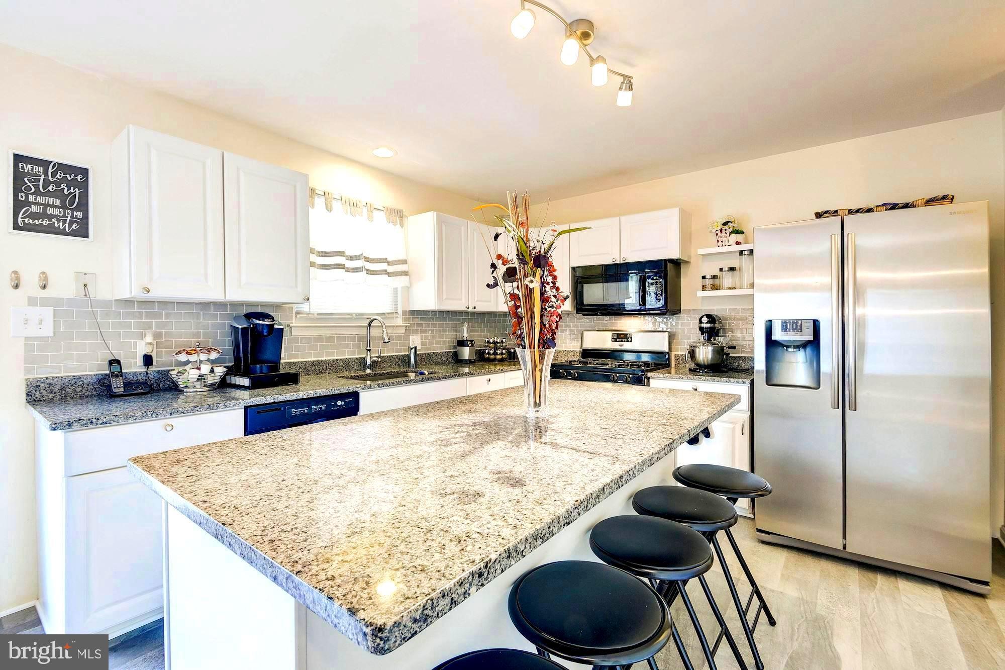 3936 Rolling Rd. Baltimore, MD 21208 - Photo 7 of 27