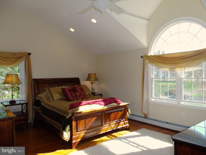 3873 Robin Road Buckingham, PA 18925 - Photo 12 of 23