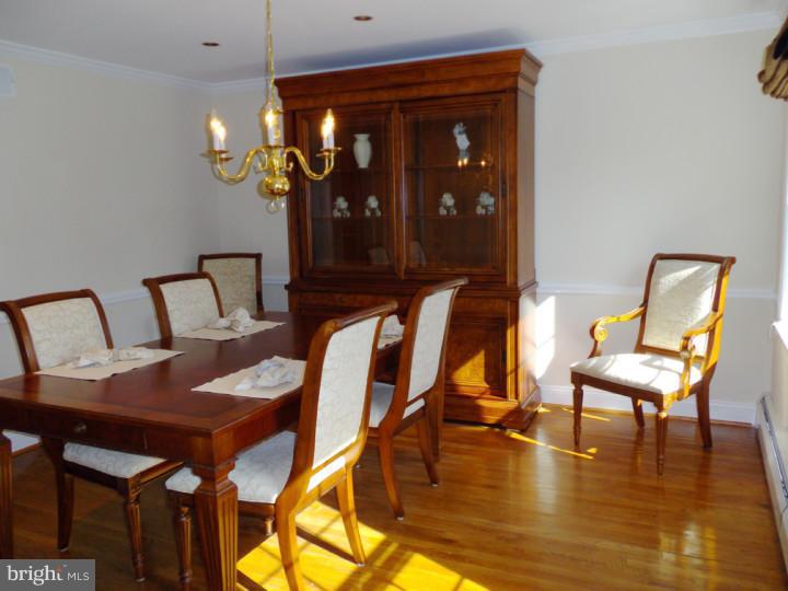 3873 Robin Road Buckingham, PA 18925 - Photo 8 of 23
