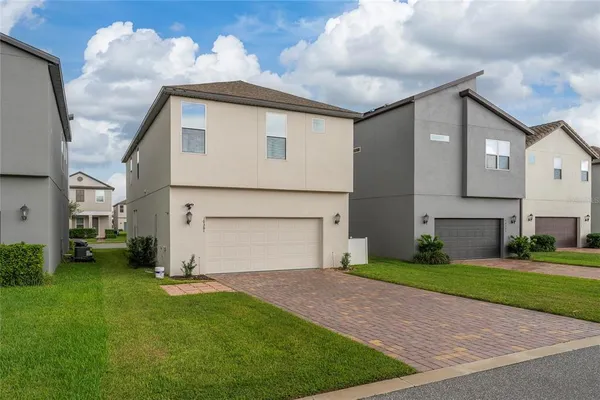 $550,000 | 10361 Austrina Oak Loop, Winter Garden, FL 34787