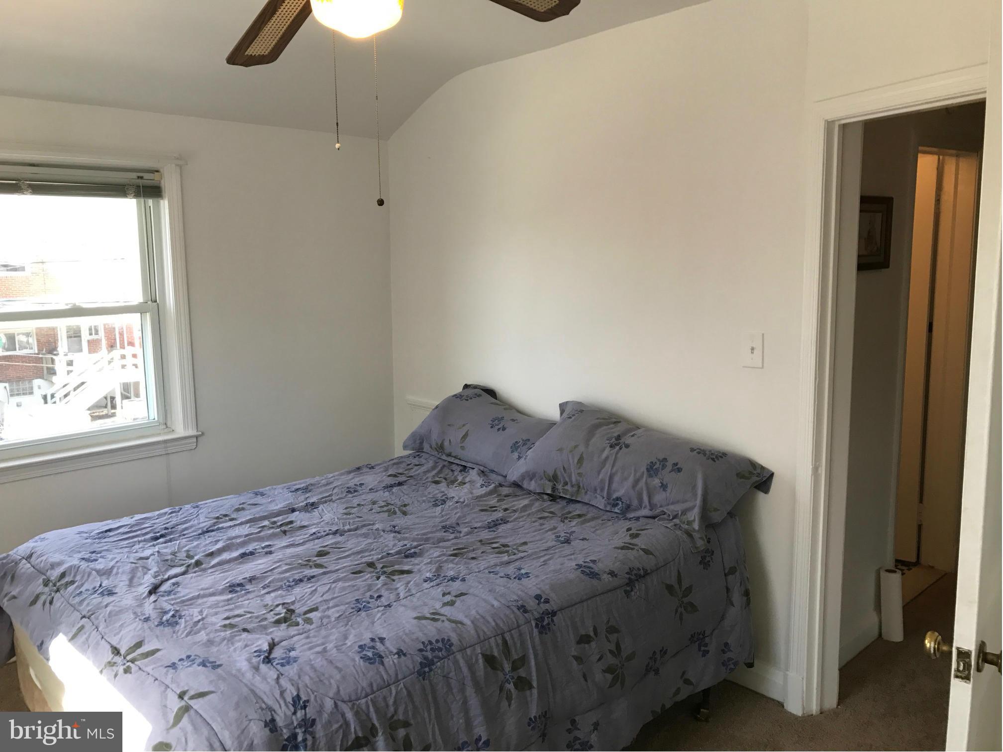 928 Arncliffe Road Baltimore, MD 21221 - Photo 14 of 27 Bedroom (Master)