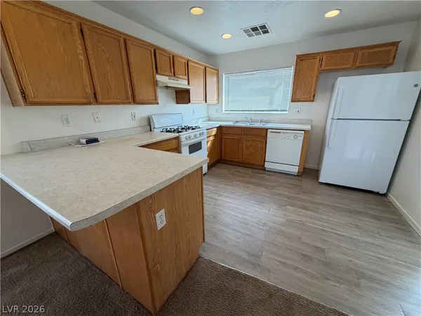 $1,650 | 5211 Paradise Skies Avenue, Las Vegas, NV 89156