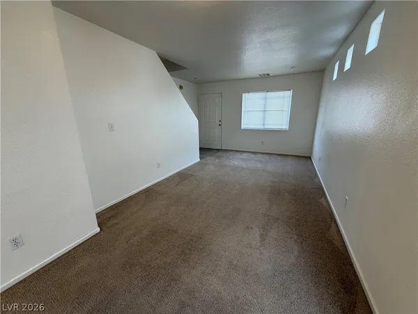 $1,650 | 5211 Paradise Skies Avenue, Las Vegas, NV 89156