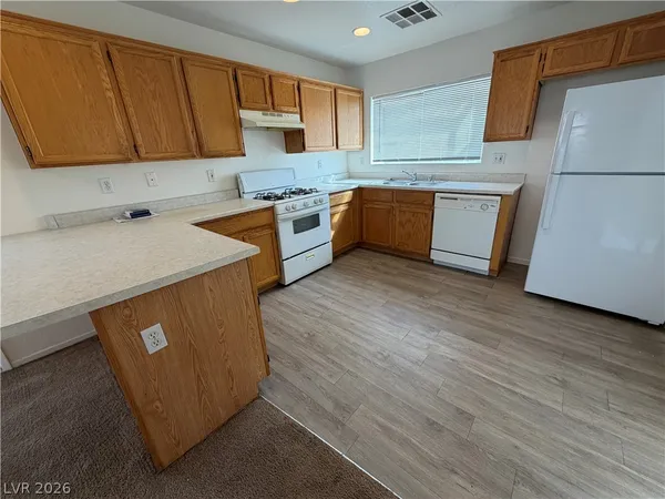 $1,650 | 5211 Paradise Skies Avenue, Las Vegas, NV 89156