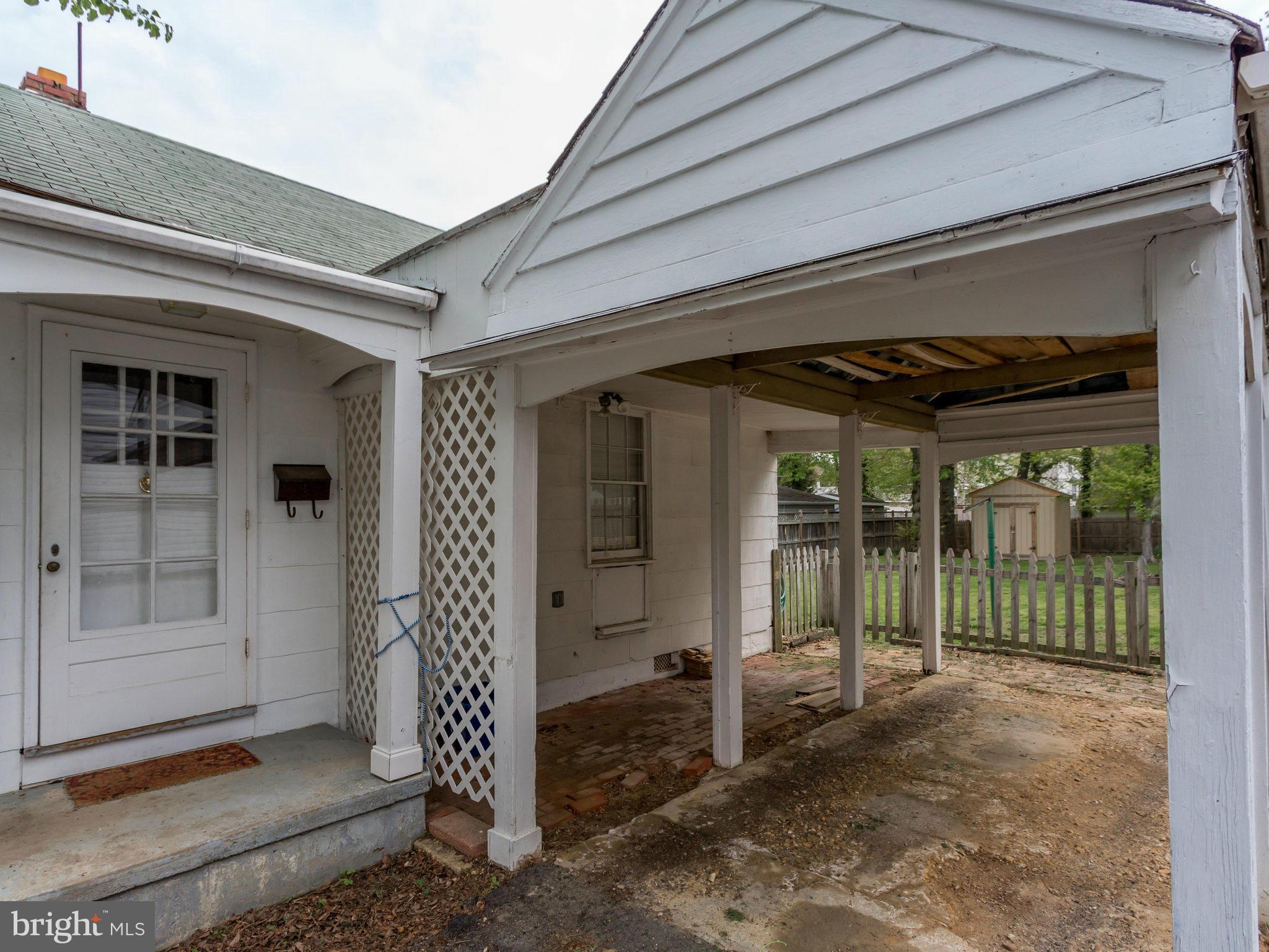4025 Roberts Road Fairfax, VA 22032 - Photo 3 of 21 Exterior (Front)
