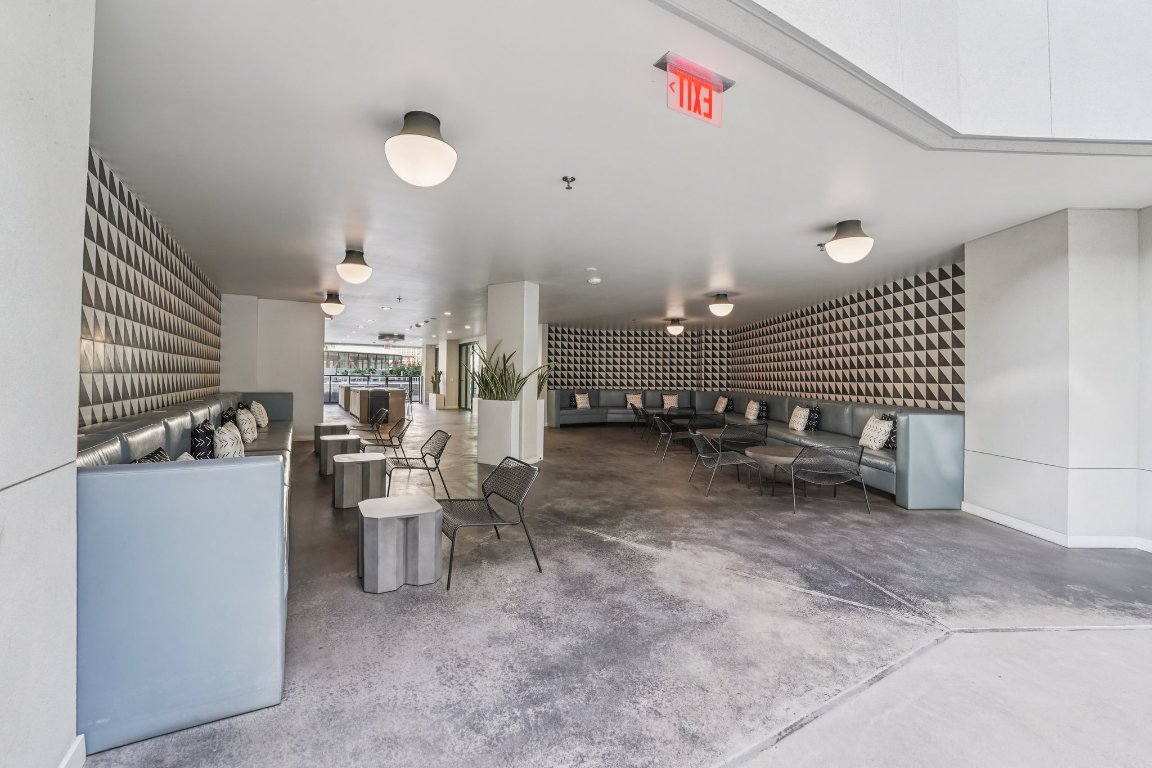 800 Embassy Drive, Unit 429 Austin, TX 78702 - Photo 34 of 40 a living room with furniture