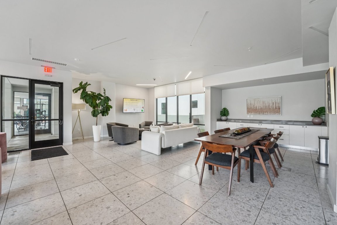 800 Embassy Drive, Unit 429 Austin, TX 78702 - Photo 36 of 40 a outdoor space with lots of table and chair