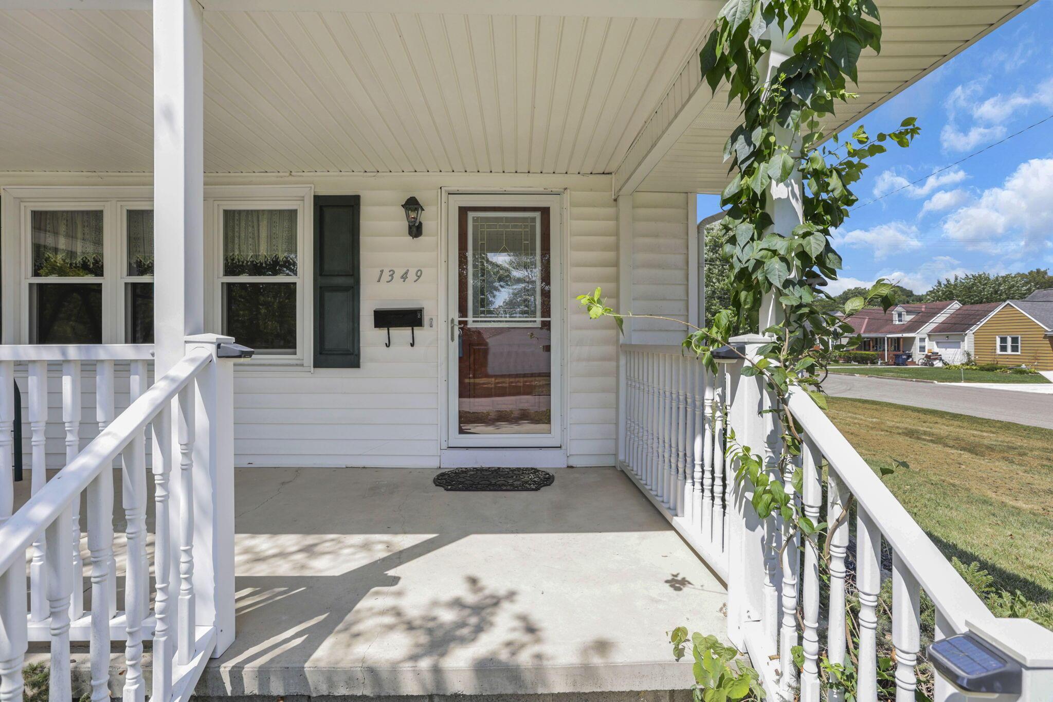 1349 Wetsell Avenue Lancaster, OH 43130 - Photo 7 of 66 7-web-or-mls-_S5A5934