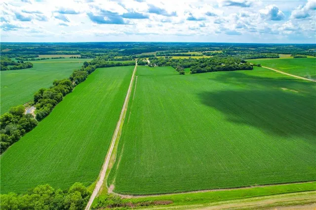 $4,944,450 | Northwest 50th Street, Trenton, MO 64683