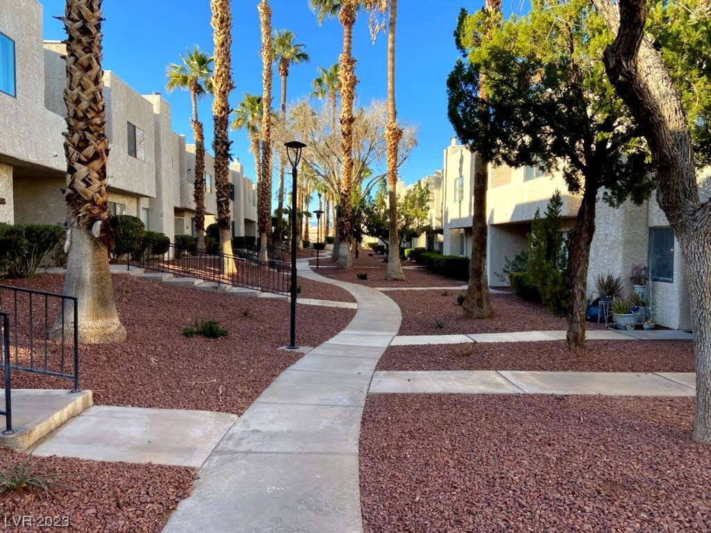 2609 Ruthe Duarte Avenue Las Vegas, NV 89121 - Photo 2 of 24