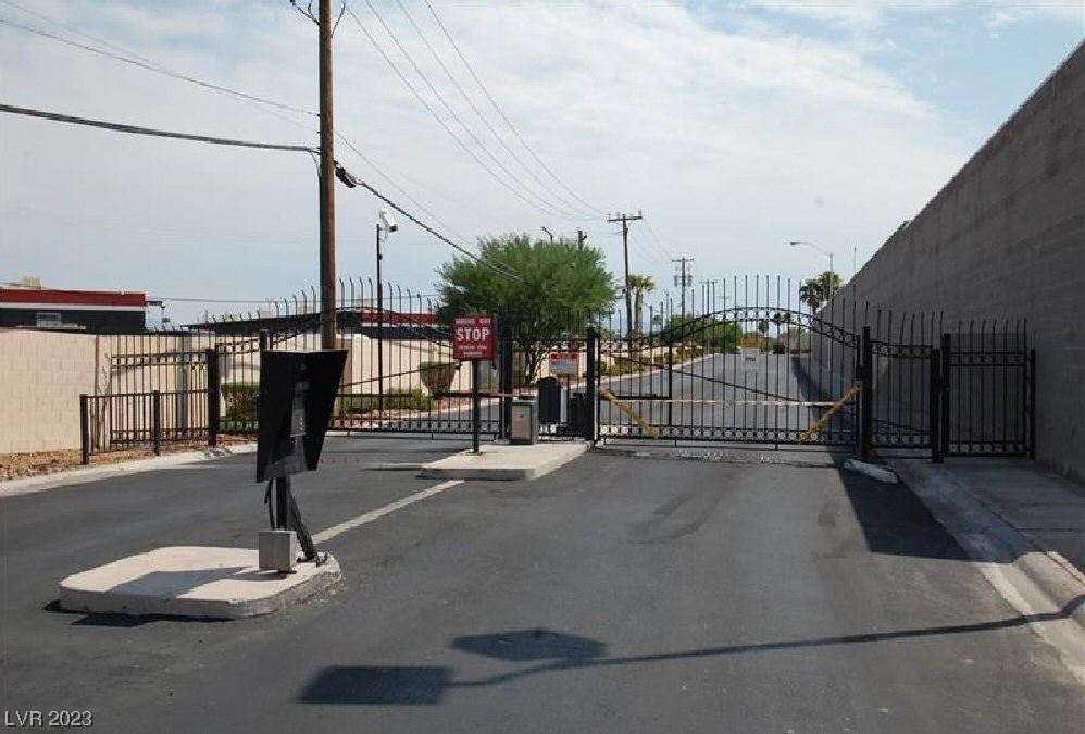 2609 Ruthe Duarte Avenue Las Vegas, NV 89121 - Photo 24 of 24