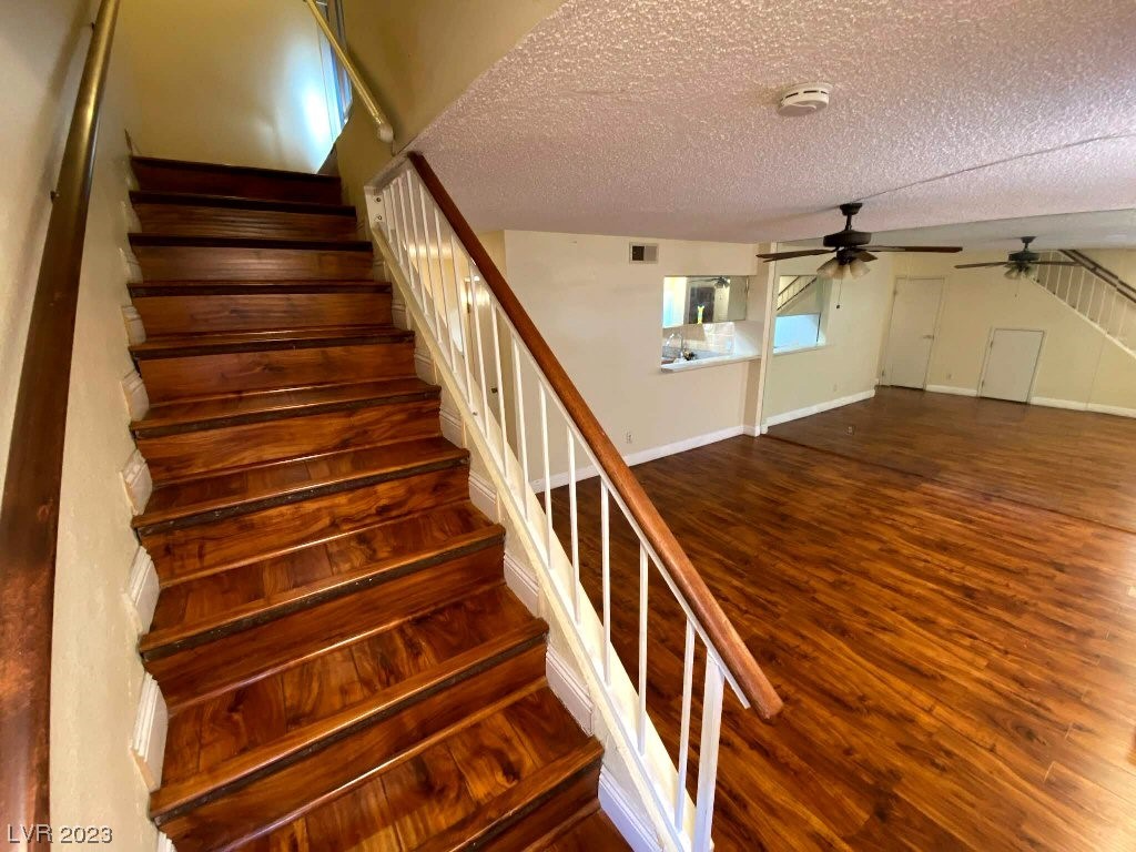 2609 Ruthe Duarte Avenue Las Vegas, NV 89121 - Photo 4 of 24