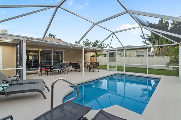 $875,000 | 6454 Beechwood Avenue, Sarasota, FL 34231