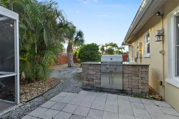 $875,000 | 6454 Beechwood Avenue, Sarasota, FL 34231