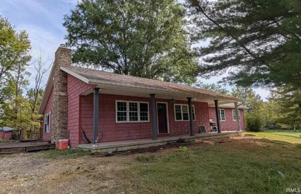 $400,000 | 9837 Highway 61, Monroe City, IN 47557