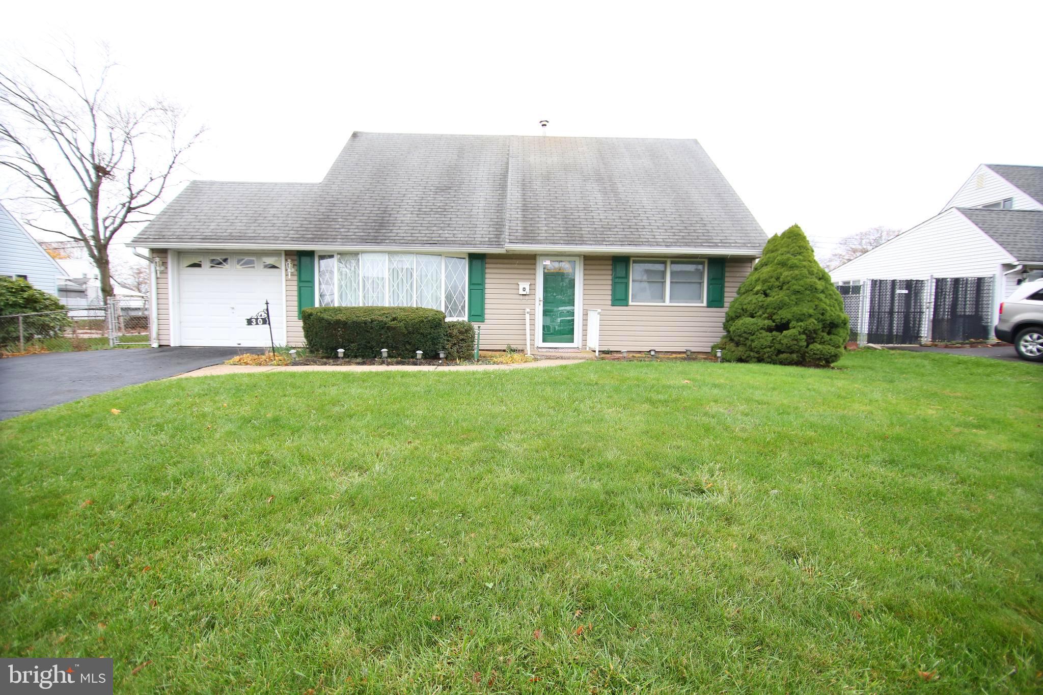 30 Curry Hill Road Levittown, PA 19057 - Photo 1 of 13 Gallery Image 1